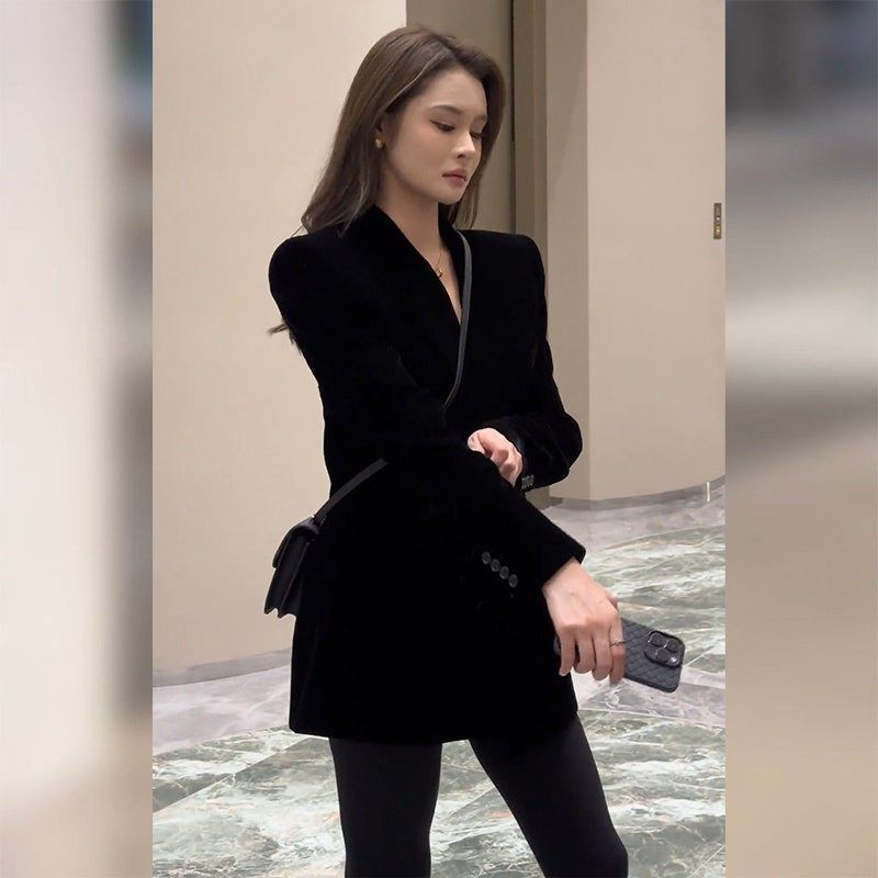 欧洲站秋装女2025新款气质高级感通勤黑色西装外套设计感小众西服