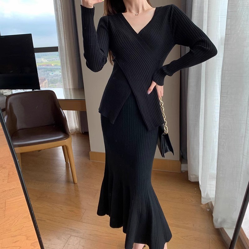 XZOXZO秋冬新款时尚艺术感赫本风针织毛衣半身裙子鱼尾裙套装裙女