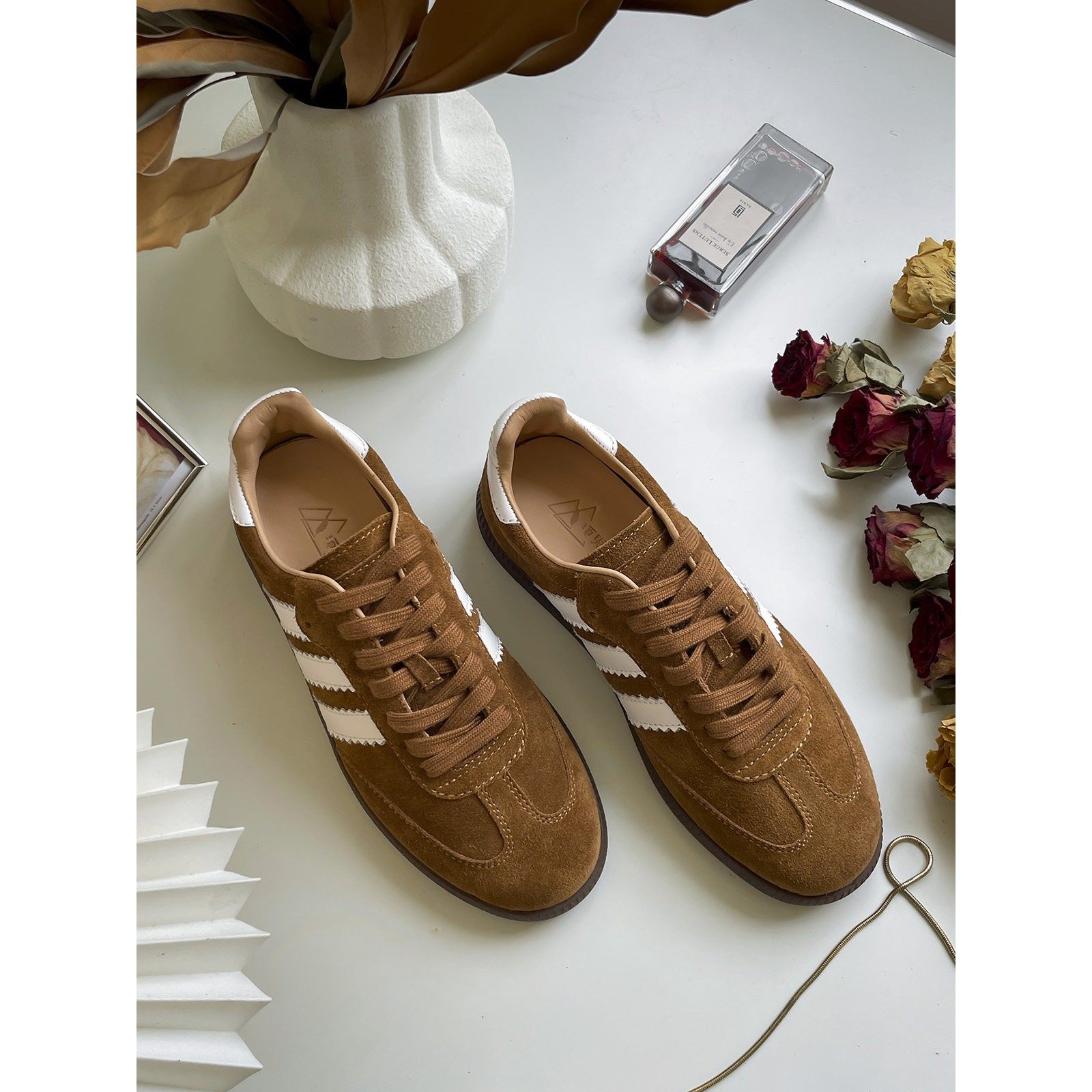 2025春夏新款覆古真皮道德训练鞋女士美拉德风格系带平底运动和休,女鞋,德训鞋,淘宝优惠券,粉丝福利购,淘宝优惠卷