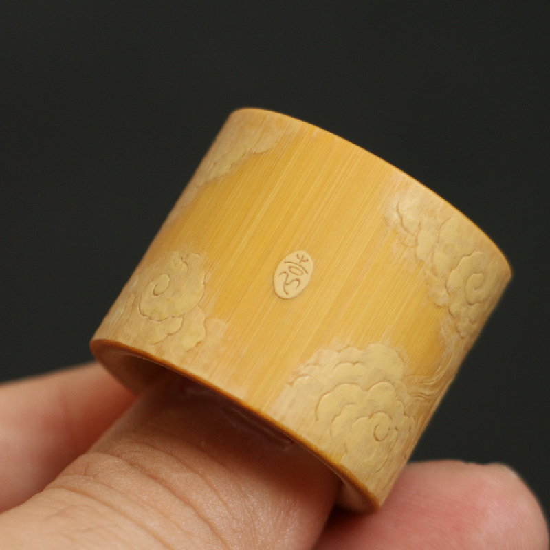 东阳名家袁江竹雕留青雕刻老玉竹扳指G龙头扳指文玩把件竹迹茶具