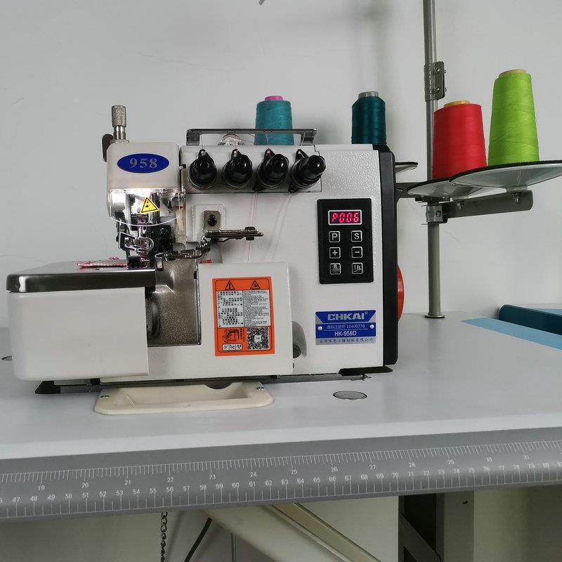 电直驱拷边机缝纫机包722边机 工业动四线花样缝锁 边机家用电脑,居家布艺,缝纫机,淘宝优惠券,粉丝福利购,淘宝优惠卷