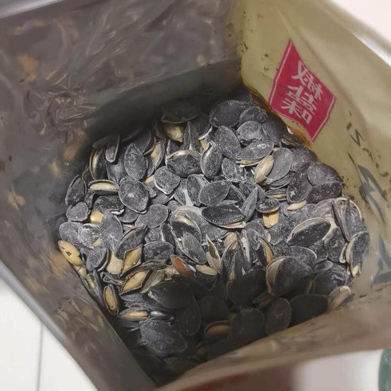 【管良】黑炒小锅精炒开口黑金刚南瓜子现炒椒盐炒货原v味味500g