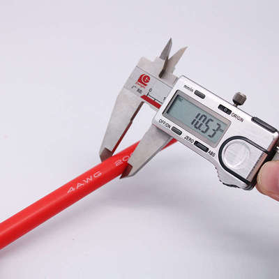 航模耐高温特软硅胶线4AWG 2AWG汽车锂电池超柔铜芯线