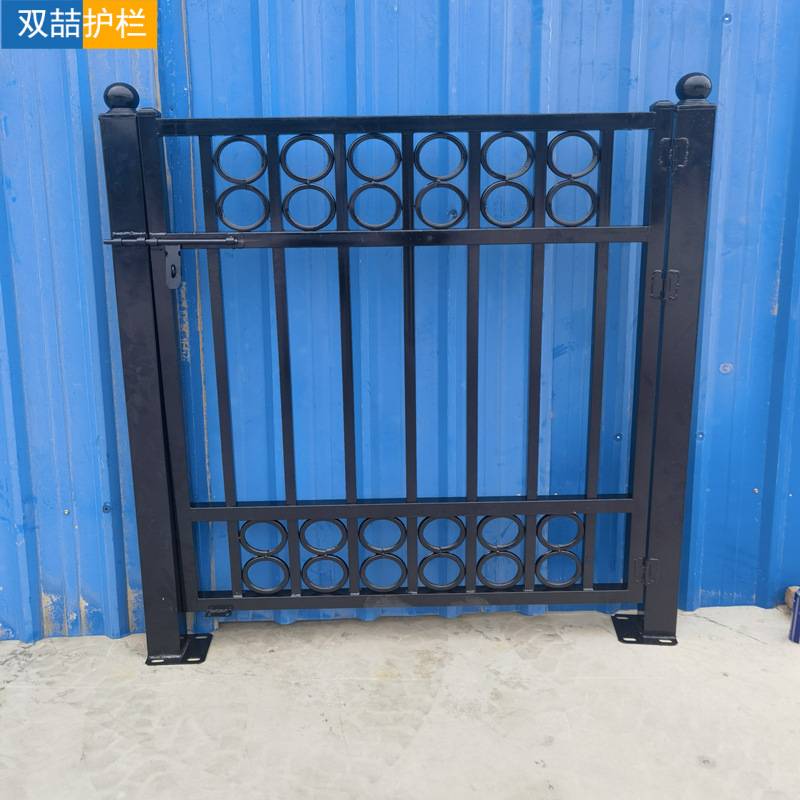 定制围墙护栏铁艺镀锌方管焊接围墙栅栏静电喷涂厂区铁艺围墙围栏