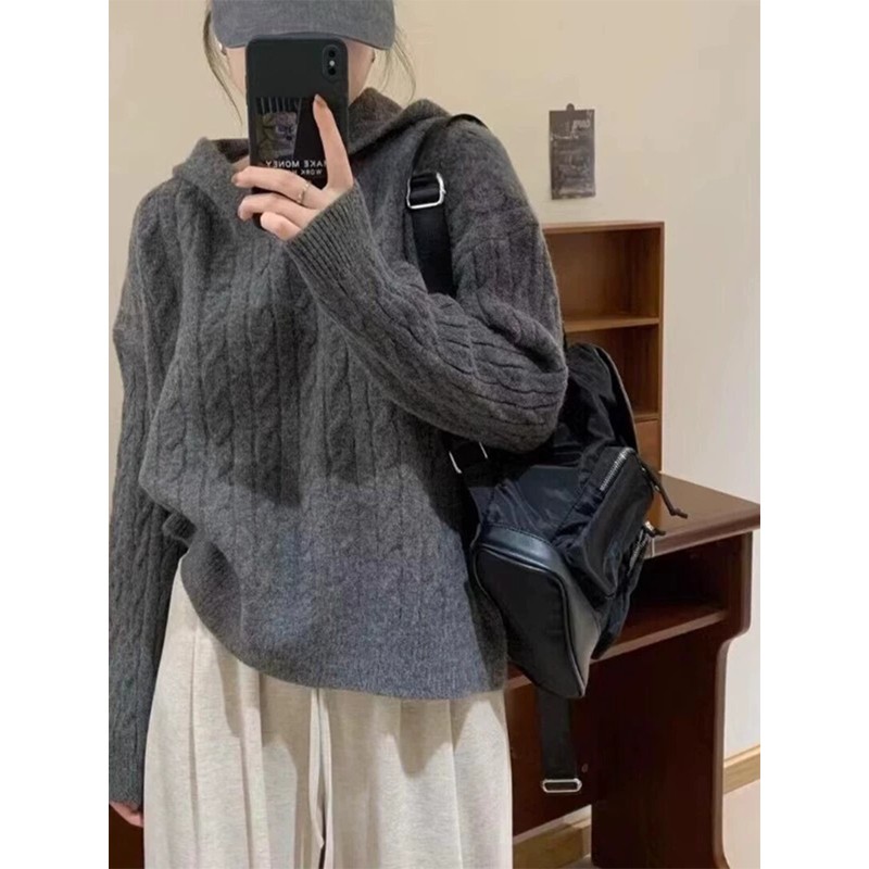 灰色麻花毛衣女装2025秋冬新款慵懒高级感日系软糯连帽针织衫上衣