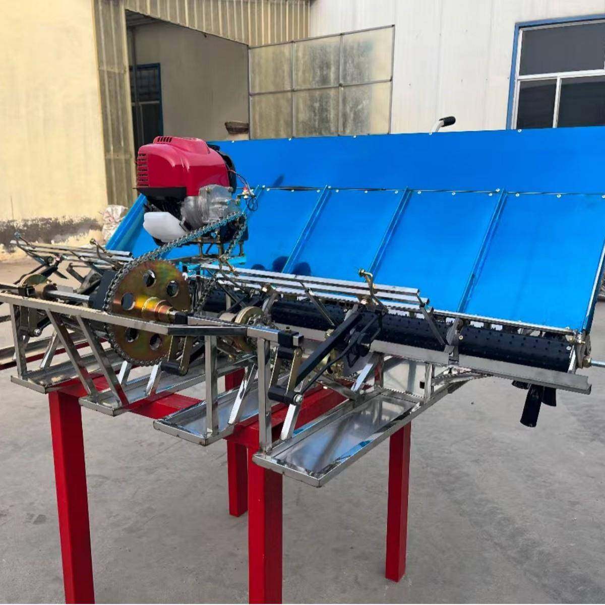 全自动步进式汽油育秧盘秧苗种植机 手推式多行可选水稻插秧机,农机/农具/农膜,播种栽苗器/地膜机,淘宝优惠券,粉丝福利购,淘宝优惠卷