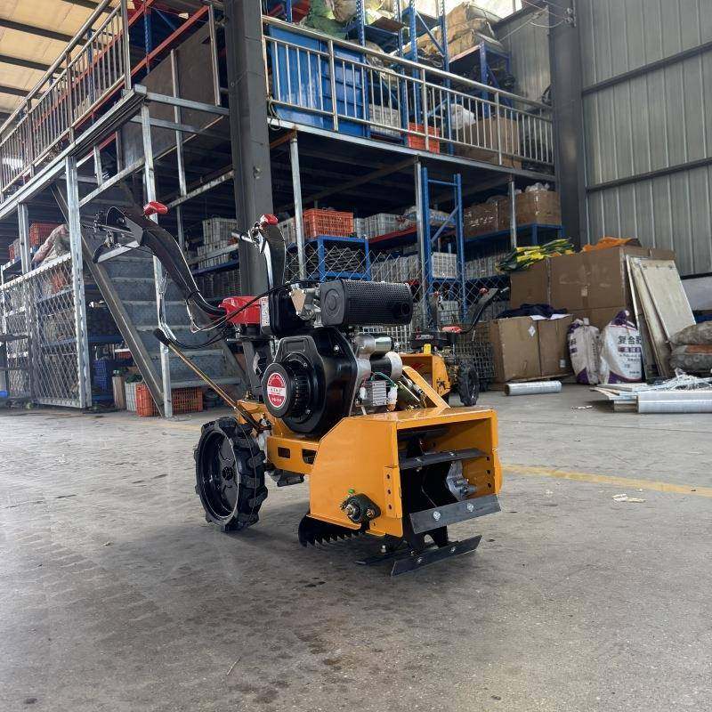 四驱前旋耕机 小型汽油手扶旋耕除草机 多功能碎草除草耕地机,橡塑材料及制品,PBS,淘宝优惠券,粉丝福利购,淘宝优惠卷