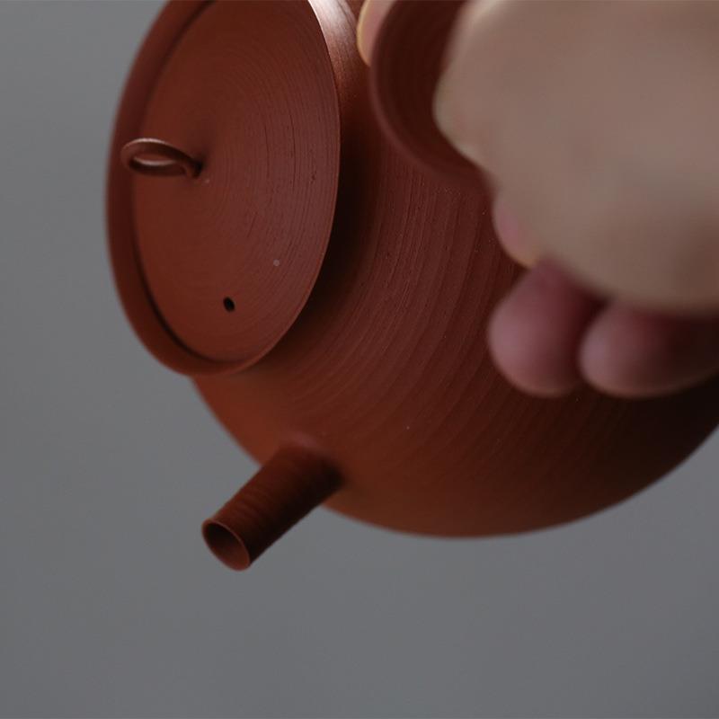 工夫茶手工煮砂茶炭炉壶功夫陶壶砂铫壶手工铫002壶泥红小茶壶侧