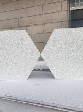 得材高声悬天花板声学吊顶料RRL节能吸音玻学纤复合天花板无缝挂