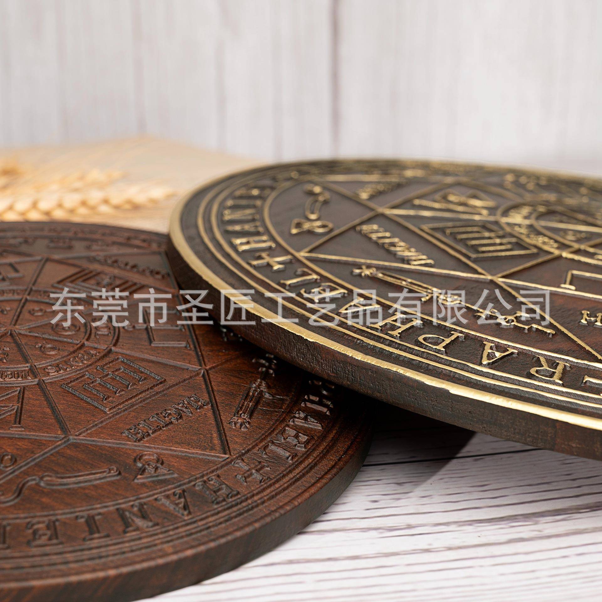 七大天使克尔雕迈摆饰件工艺品榉刻木复古圆盘无品牌/家居装底座