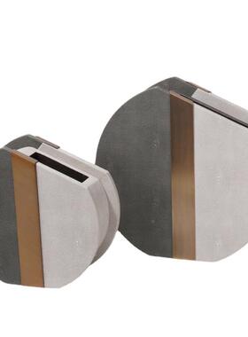 简约现代轻奢样板房客厅关电视柜摆LGU设艺插花皮革花瓶圆形玄花