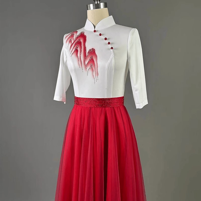 新款大合唱团演出服男女中学生诗歌朗诵红歌比赛表演服主持人礼服