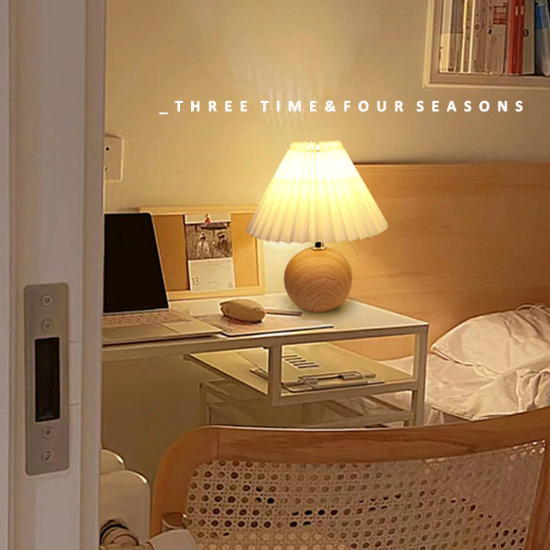 台灯卧室百褶复古实木书房起夜夜灯温馨浪漫桌面装饰氛围感床头灯,家装灯饰光源,装饰台灯,淘宝优惠券,粉丝福利购,淘宝优惠卷