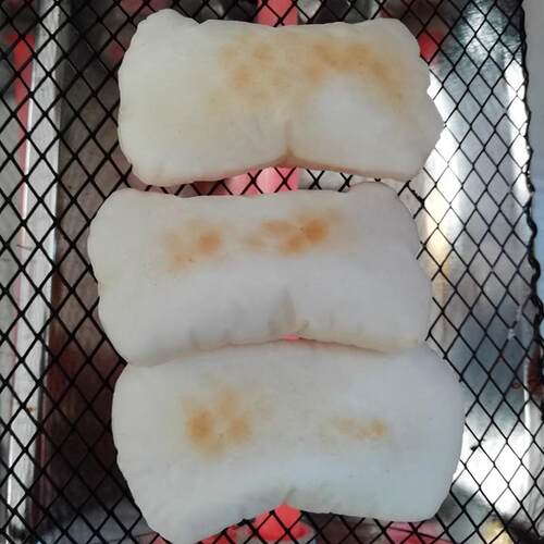 云南特产香米饵块云南耳块粑粑烧耳块烤饵块香米腾冲大理鲜饵块