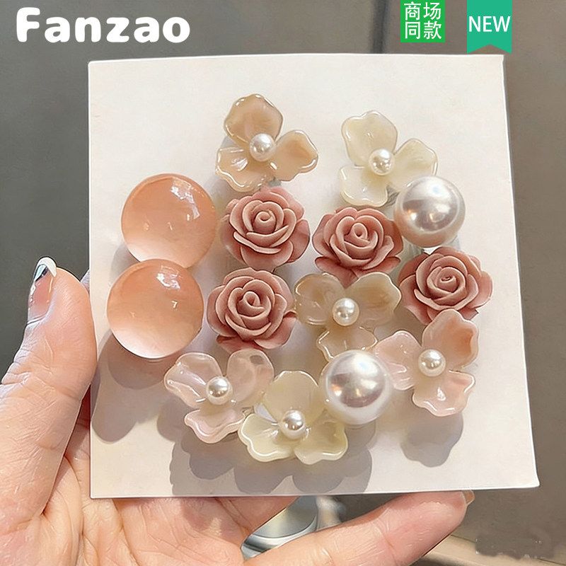 适配Crocs洞洞鞋配饰卡骆驰鞋花水钻高级装饰品diy配件智必星卡扣