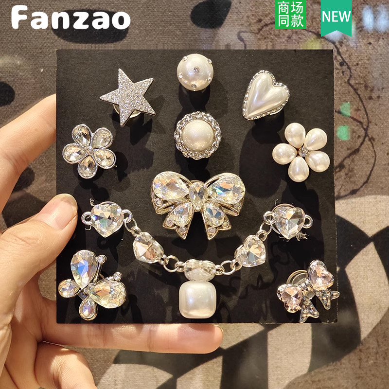 爆款水钻蝴蝶链金属洞洞鞋配饰高级复古适配crocs立体可拆卸鞋花