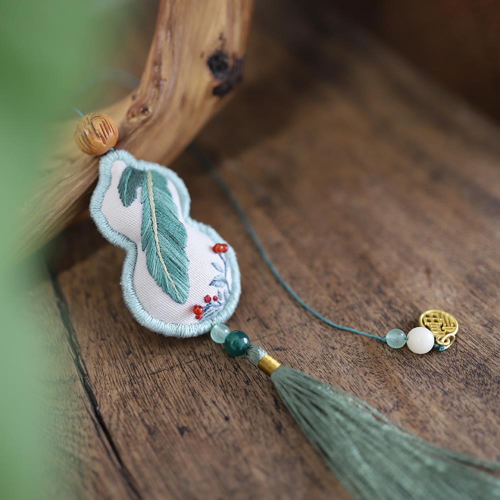 花暖芭蕉窗葫芦手作diy刺绣材料包绣花国风项链御守香囊流苏书签