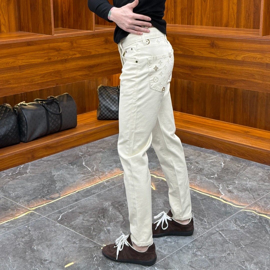 2025夏季重工覆古刺绣米白色小脚直筒牛仔裤男修身轻奢长裤子潮牌,男装,牛仔裤,淘宝优惠券,粉丝福利购,淘宝优惠卷