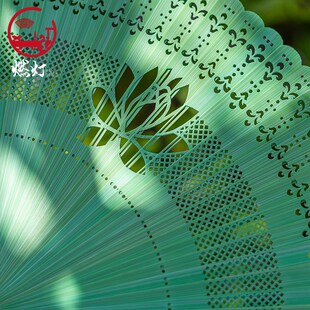 燃灯迷你全竹小折扇雕刻镂空绿色日式 女士手工旗袍舞蹈扇子新中式