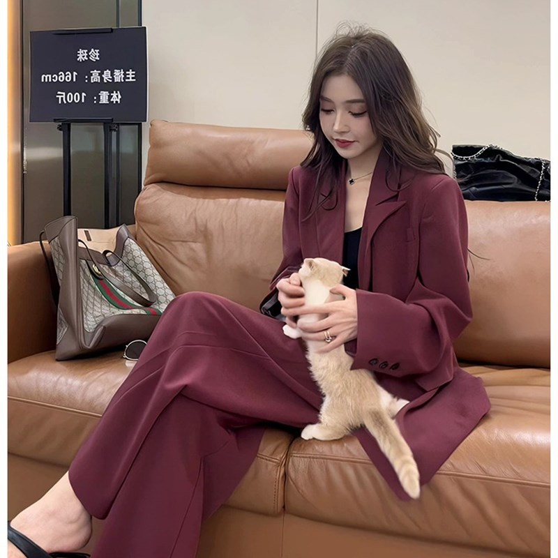 2024春装新款大码女装盐系轻熟中长款西装套装胖mm职业西服两件套