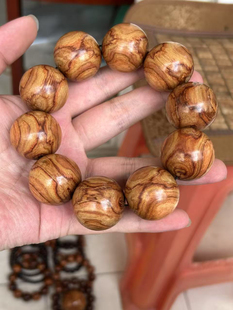 海南黄花梨糠梨3.0鬼脸对眼手串佛珠手链海口发货一物一拍0421