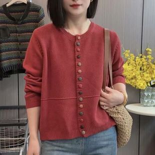 2025年春季新款时尚彩色扣子针织衫开衫女宽松显瘦圆领毛衣外套女