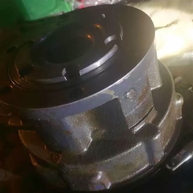 新源b70刹车泵新源轮式挖掘机B70自动档 差速器原厂配件