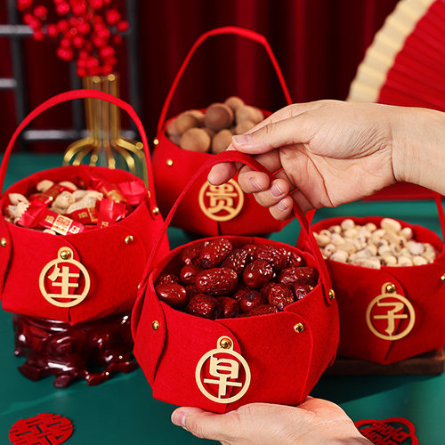 早生贵子干果组合结婚压床摆件模具婚礼订婚桌面摆台四宫格干果盒