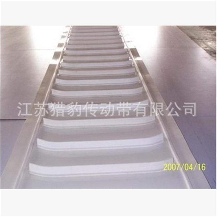 P厂生产PU输送带猎送豹牌白色U输家带防滑可移动426传送带