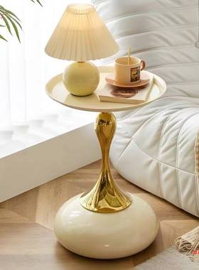 意式轻蛮腰沙发GUA边几客厅茶几家用创意现小代约圆形奢角几小户