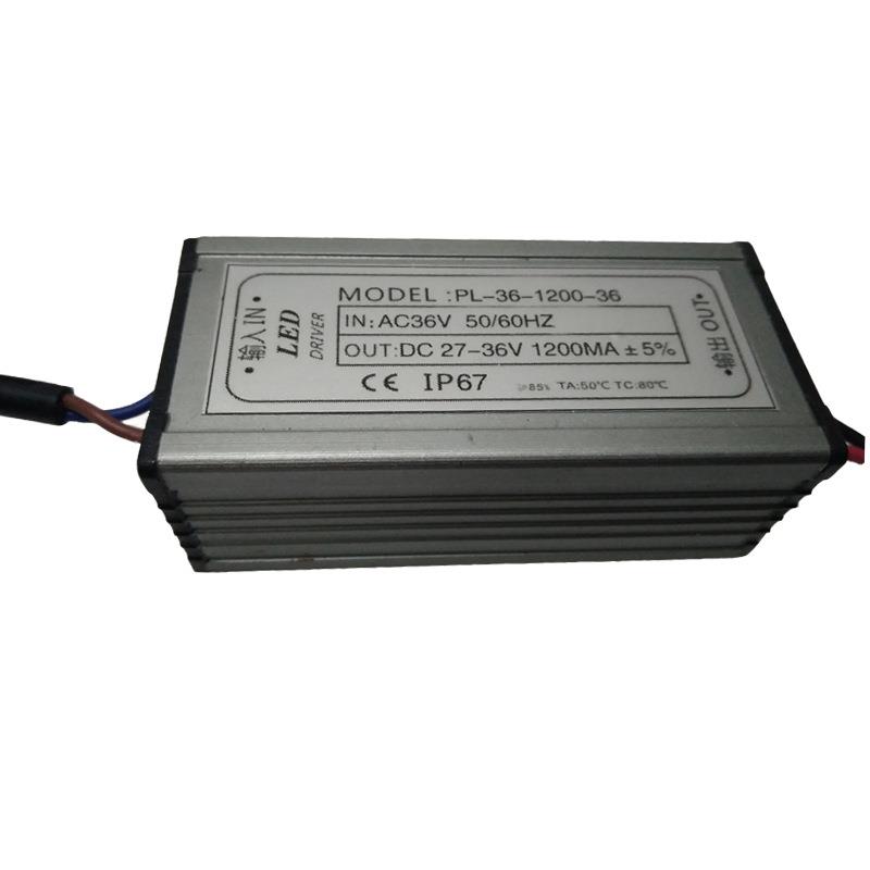 4并10串40W1.2A太阳能投光灯调光输入dc12v升压led驱动电源