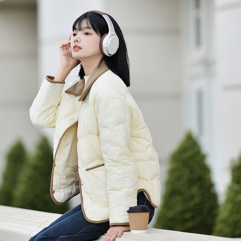 坦博尔落肩羽绒服拼接短款翻领