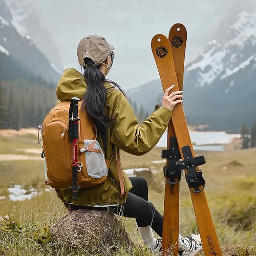 男女同款运动轻量23L户外登山包