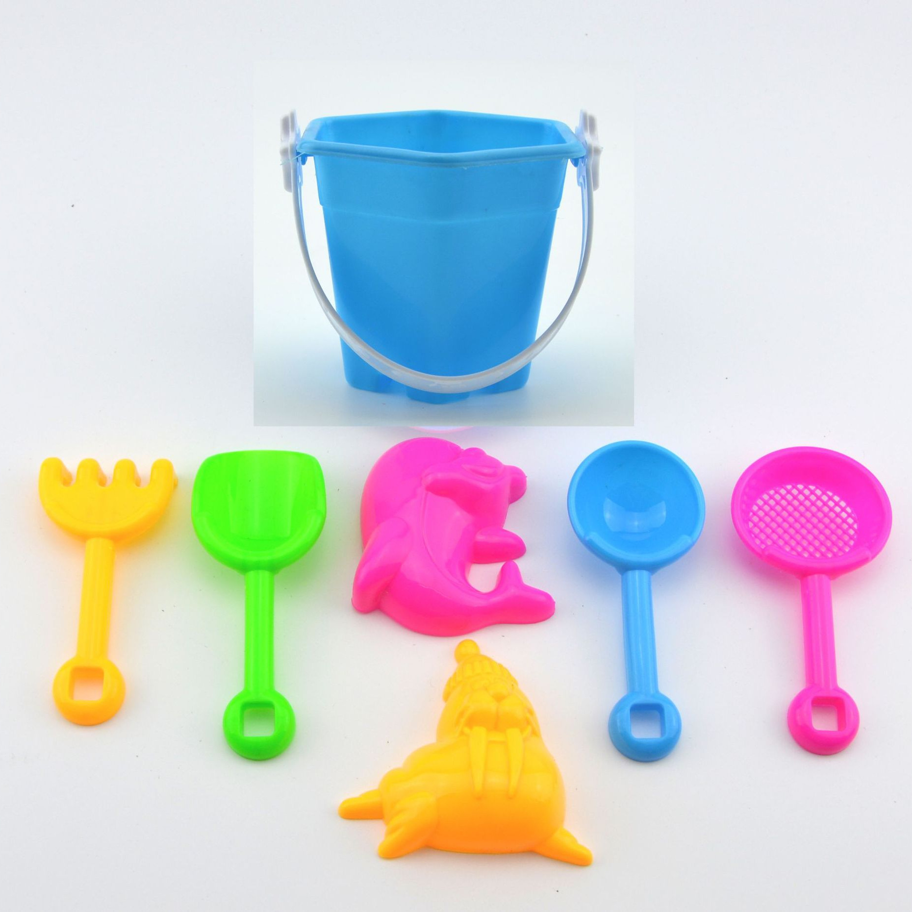沙滩玩具全套 儿童沙滩桶7件套装小孩户外玩沙挖沙子地摊玩具