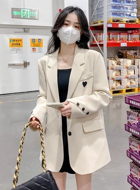 原版做法西装外套女小个子秋季新款高级感炸街休闲爱心贴标西服