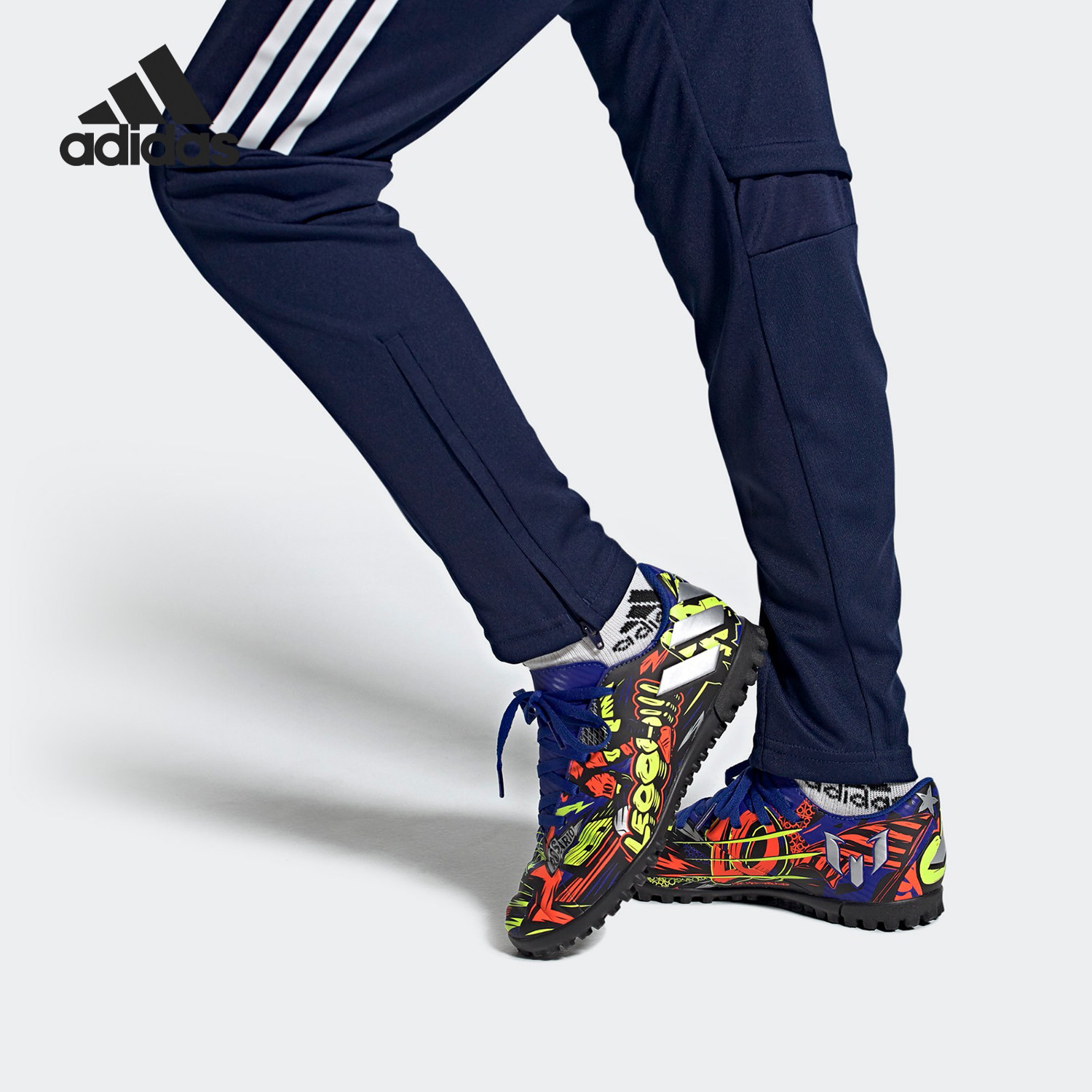 Adidas/阿迪达斯正品NEMEZIZ MESSI大童人造草坪足球运动鞋EH0602 - 实物图