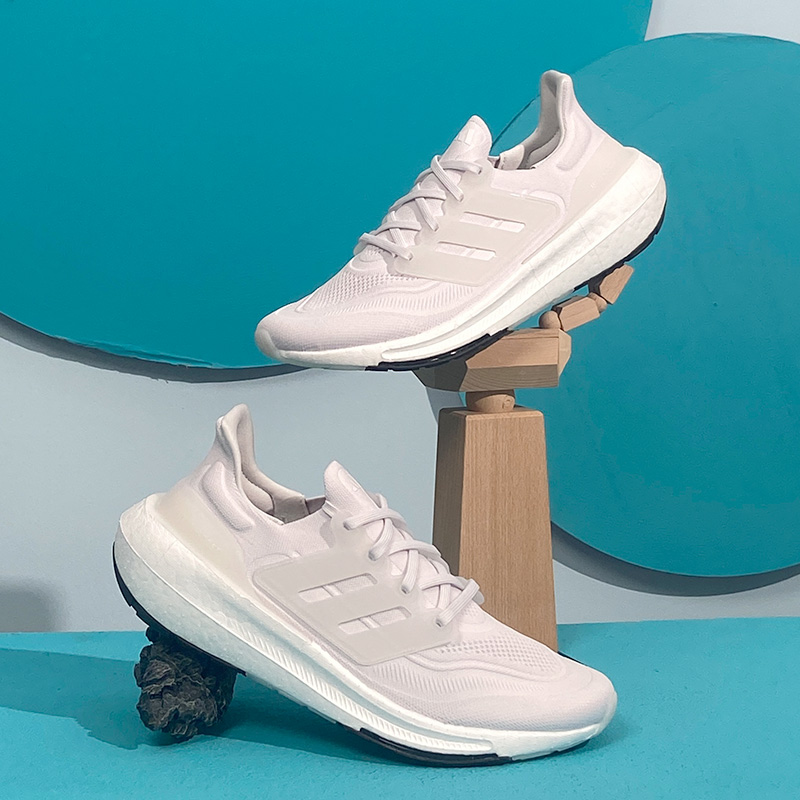 Adidas/阿迪达斯正品当季新款透气男女运动跑步鞋GY9350