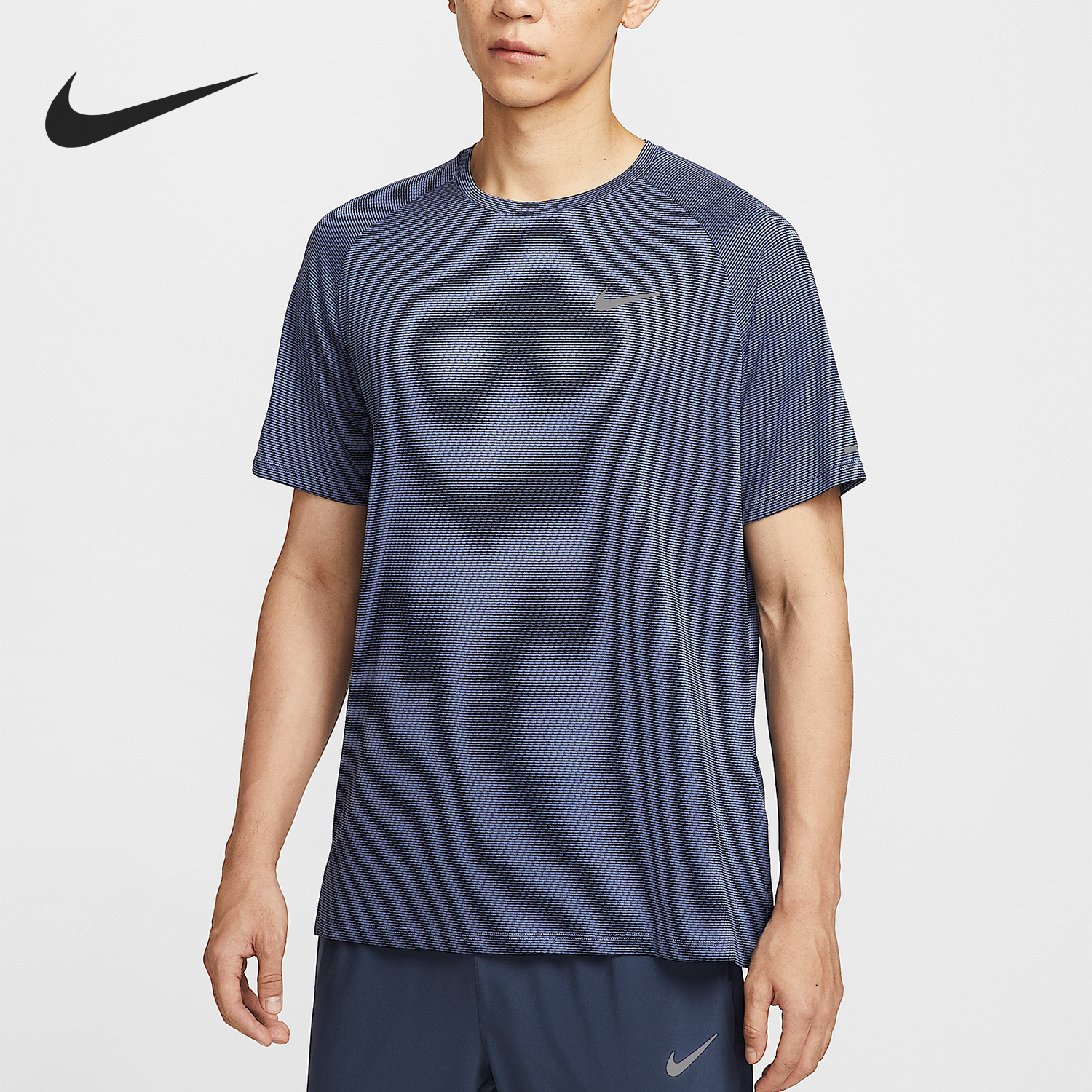 Nike/耐克正品Dri-FIT男士透气训练圆领宽松跑步短袖HV2208-499