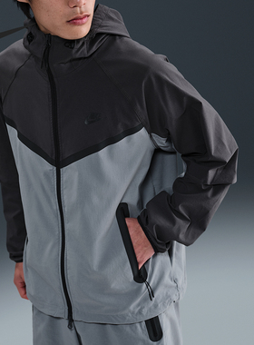 Nike/耐克正品Tech Windrunner男士梭织拼接外套HM7152-065