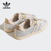 三叶草女士轻便透气耐磨休闲板鞋 Adidas 阿迪达斯正品 JQ2616