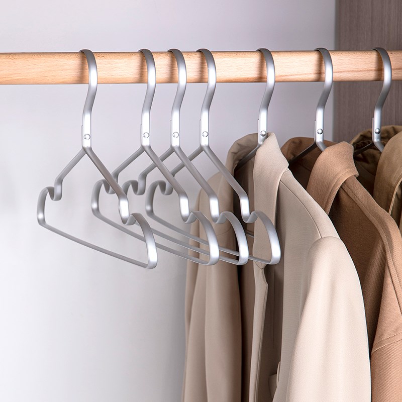 铝合金衣架加粗加厚防风太空铝挂衣家用实K心轻奢无痕耐高温衣撑