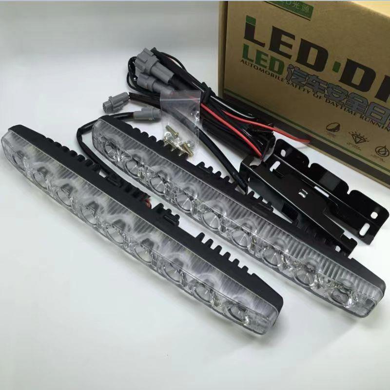 汽车LED日行灯改装通用日间行车灯加装中网灯高亮防水带转向雾灯