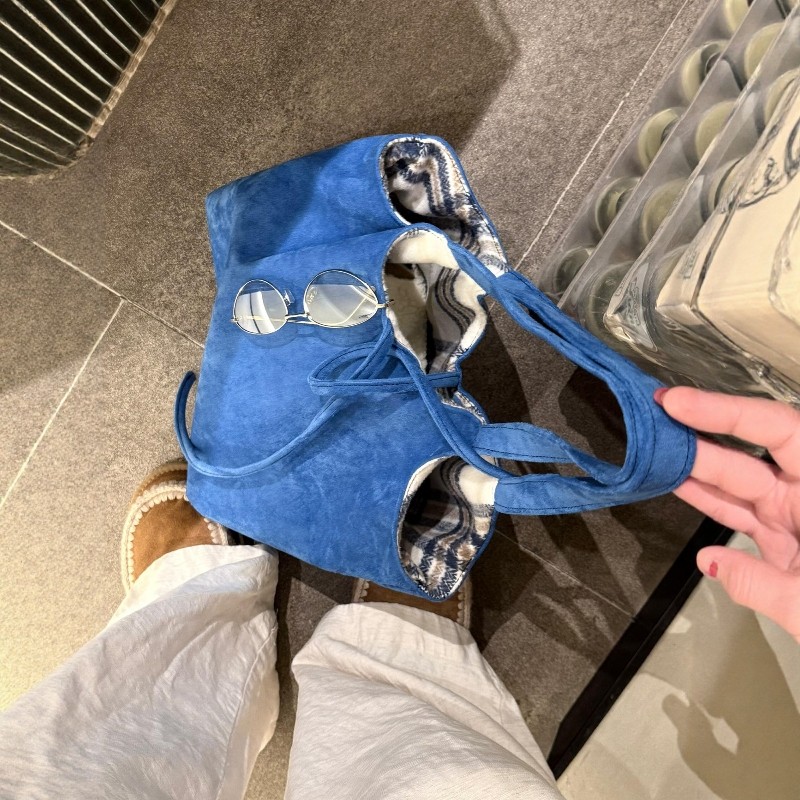 麂皮斜挎包帆布包包女款手提通勤单肩包女大容量日常通勤百搭新款