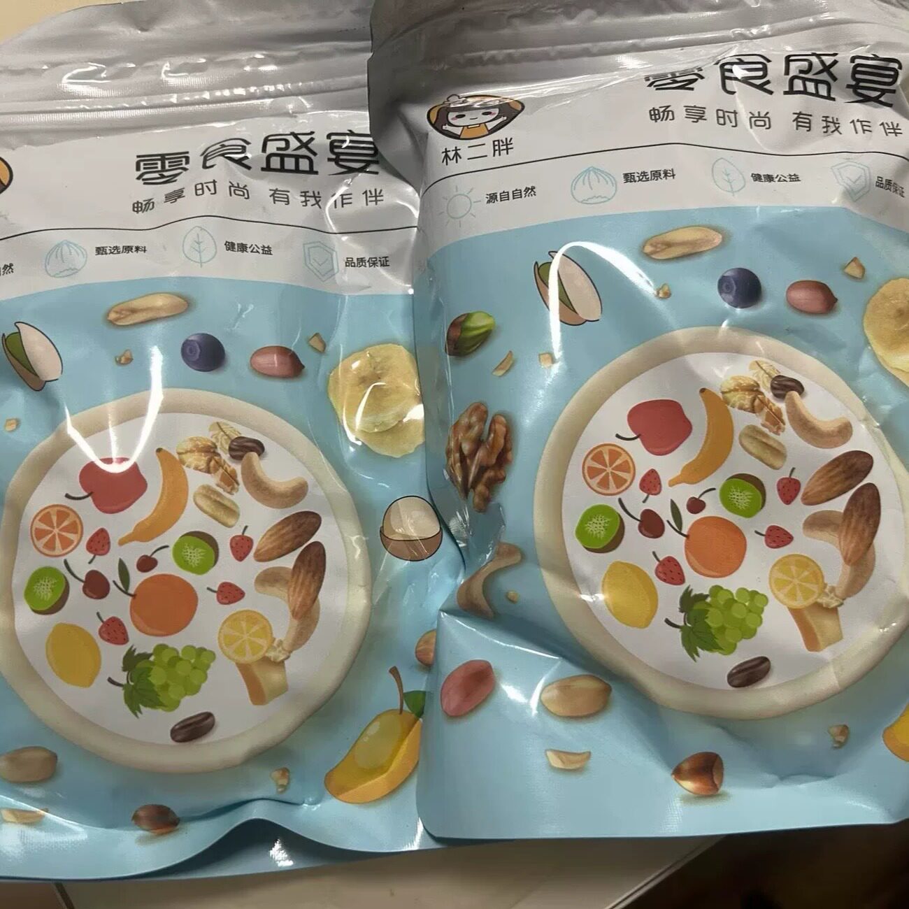 菠萝丁碎粒凤梨干波萝干250g泡水散装果脯水果干烘焙原料果丁商用