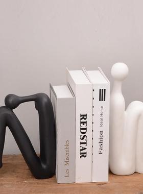 北欧简约书房书架抽象人物摆件创意办公室书柜书挡桌面酒柜装饰品