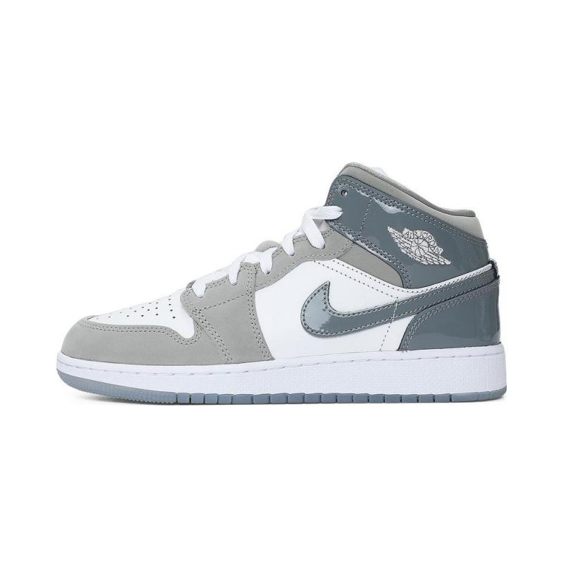 NIKE耐克大童鞋AIR JORDAN 1 MIDSE运动训练篮球鞋HF3193-100