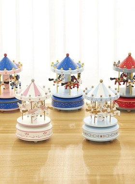 旋转木马蛋糕装饰摆件音乐盒八音盒网红儿童生日比卡丘火烈鸟插件