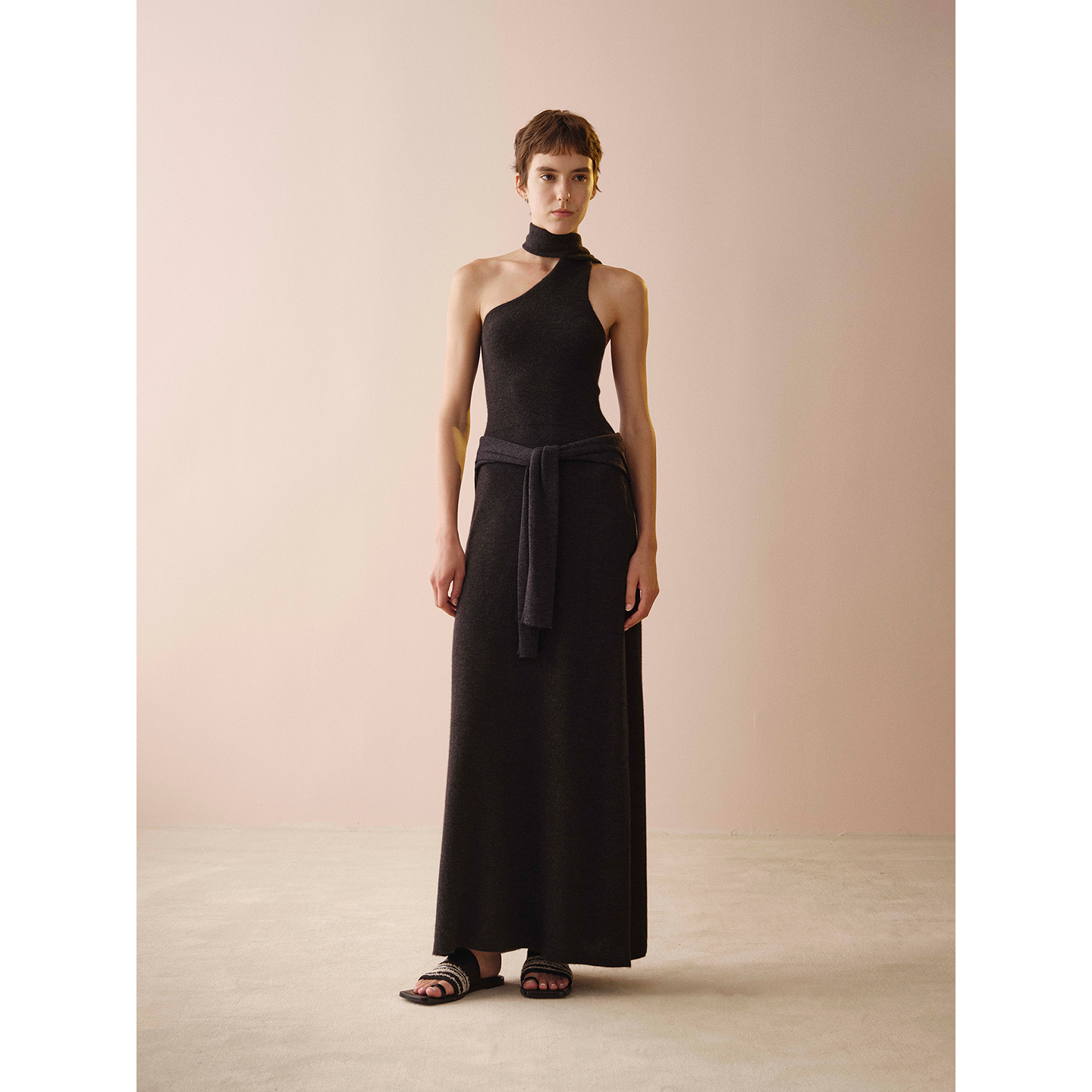 SWAYING/KINT羊绒混纺绕脖连衣裙