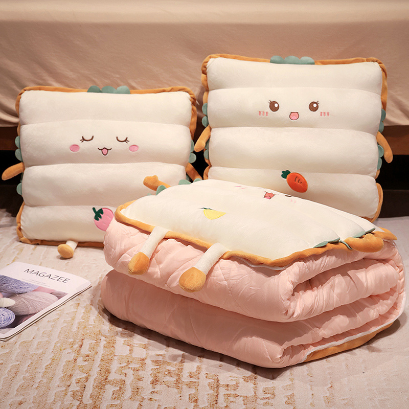 厢型车载抱枕被子两用女生睡觉办公室午休枕空调毛毯枕头二合一夏