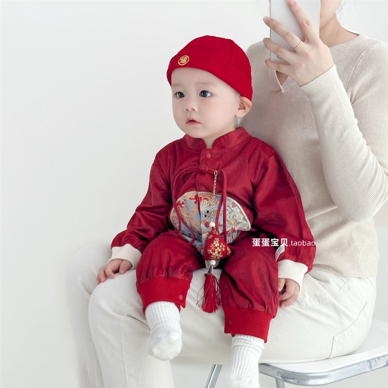 中式婴儿衣服男宝宝秋装连体唐装超萌满月百天周岁礼服春秋季喜庆